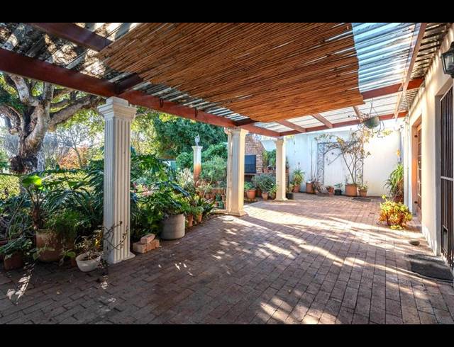 4 BEDROOM PROPERTY TO RENT IN BERGVLIET